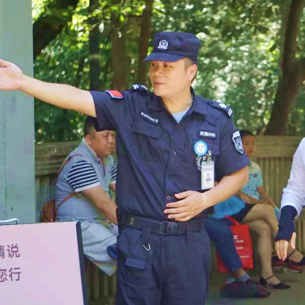 追梦的故事——吴亮亮